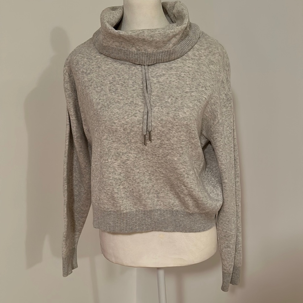 Forever21 size small grey sweater with neck / tie design